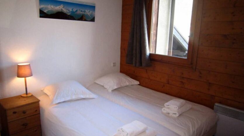 Ginabelle2B, chamonix accommodation, summer & winter season rental