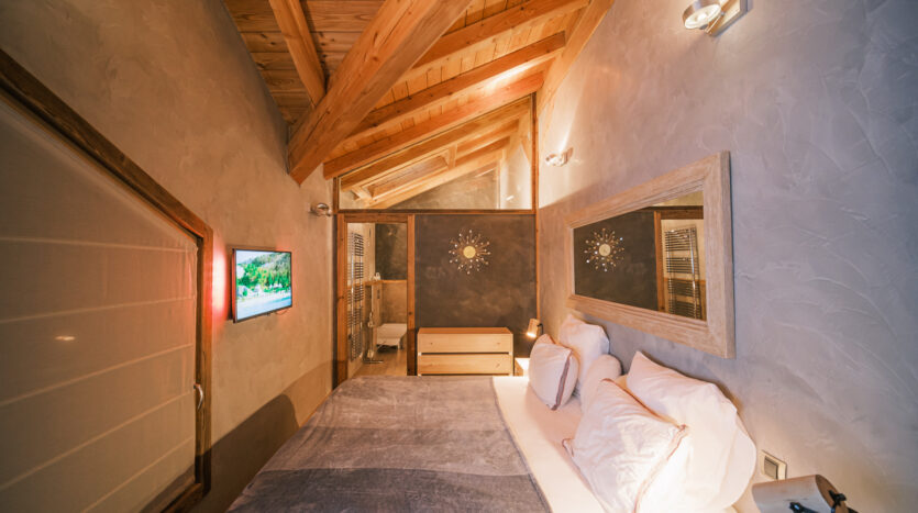 Chamonix winter season rental chalet