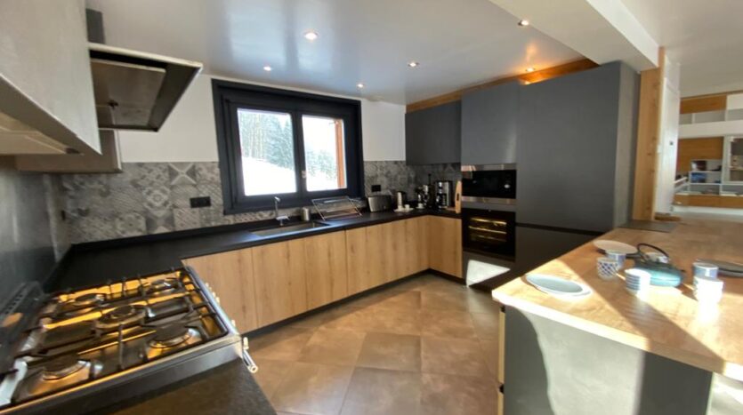 rent a chalet in Chamonix for the winter and summer seasons