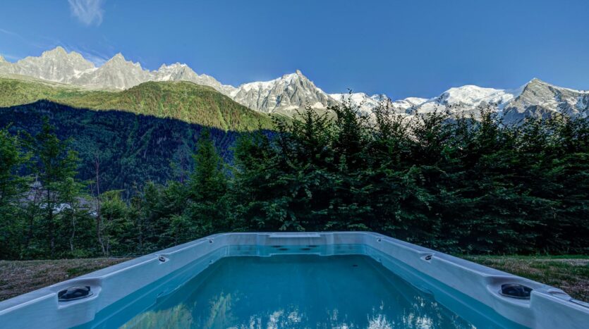 Chalet Rock and Roll, chamonix accommodation, summer & winter season rental
