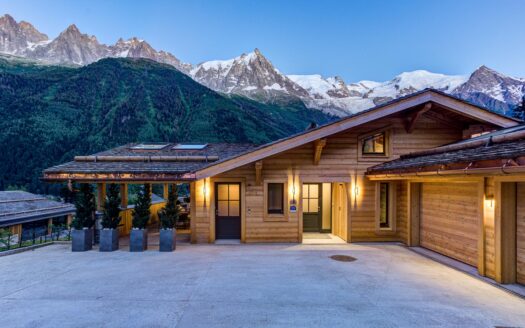 Chamonix winter season rental chalet