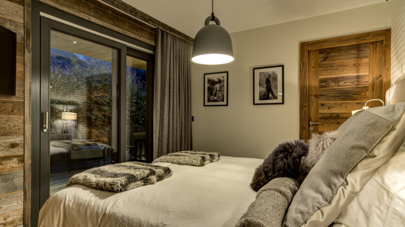 Chalet Peace & Love, chamonix accommodation, summer & winter season rental