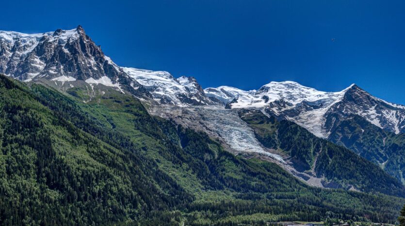 Chalet Peace & Love, chamonix accommodation, summer & winter season rental