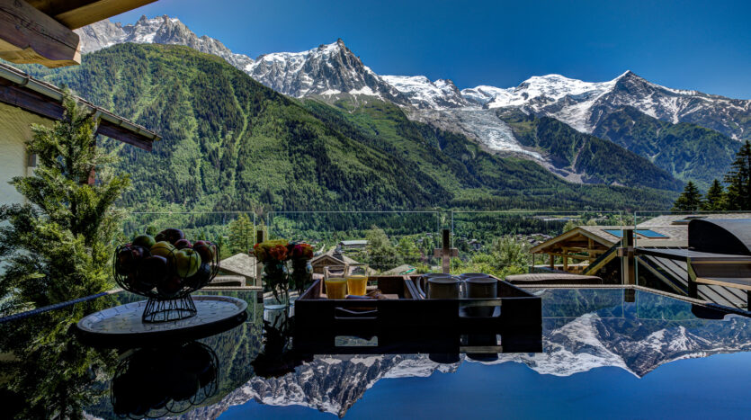 Chalet Peace & Love, chamonix accommodation, summer & winter season rental