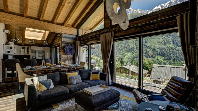 Chalet Peace & Love, chamonix accommodation, summer & winter season rental