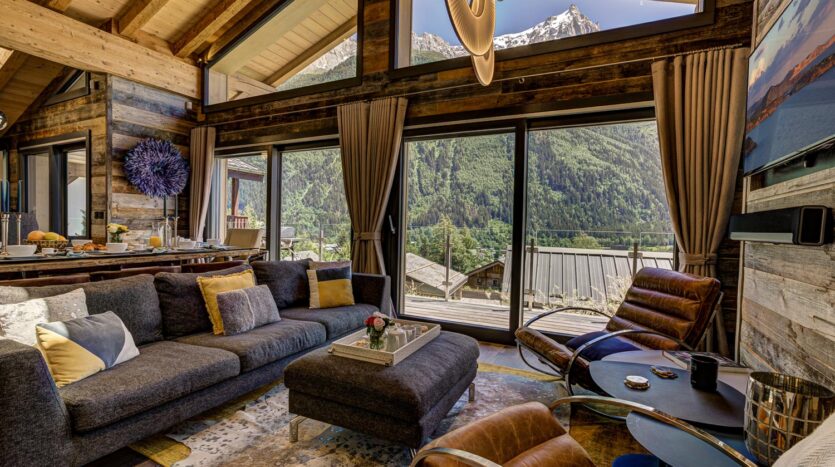 Chalet Peace & Love, chamonix accommodation, summer & winter season rental