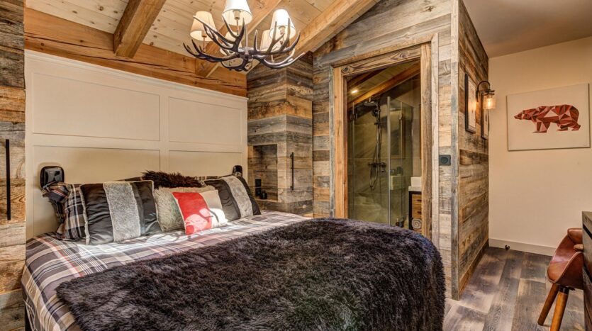Chalet Peace & Love, chamonix accommodation, summer & winter season rental