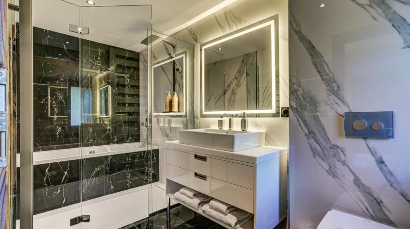 Chalet Rock and Roll, chamonix accommodation, summer & winter season rental
