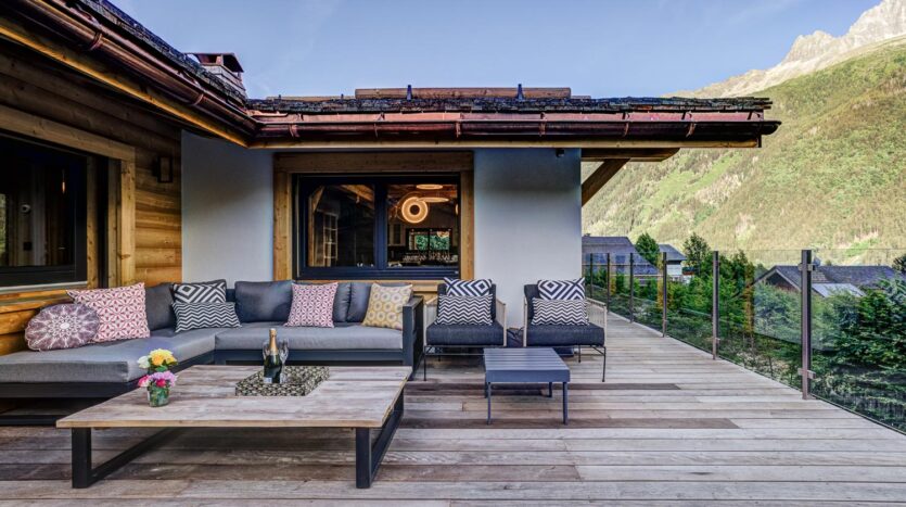 Chalet Rock and Roll, chamonix accommodation, summer & winter season rental