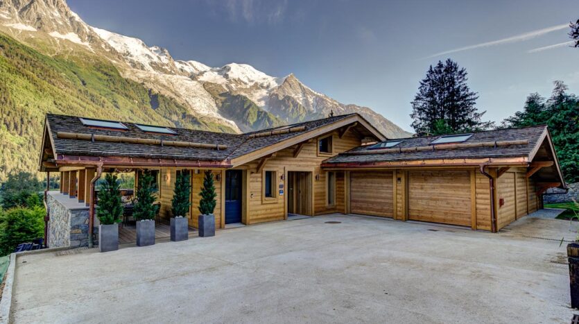 Chalet Rock and Roll, chamonix accommodation, summer & winter season rental