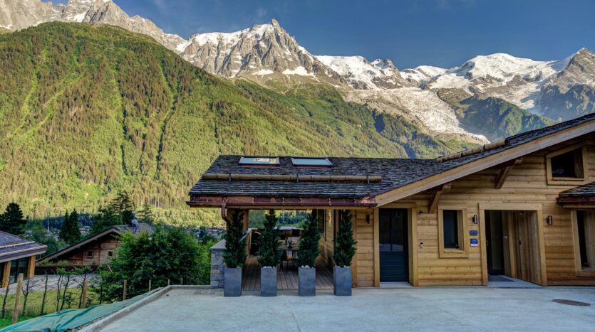 Chalet Rock and Roll, chamonix accommodation, summer & winter season rental