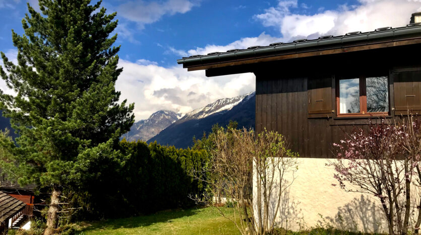 5 bedroom winter season or annual rental in Chamonix