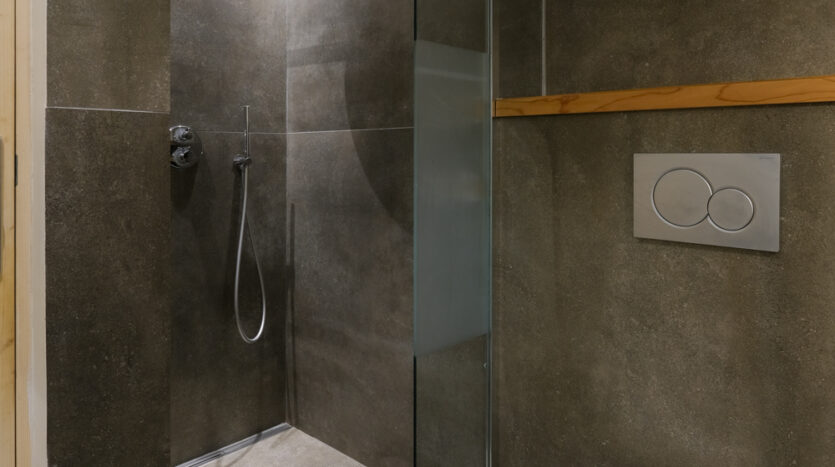 2 bedroom apartment to rent winter season in Chamonix