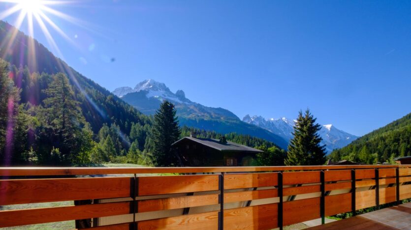 5 bedroom winter season chalet in Chamonix