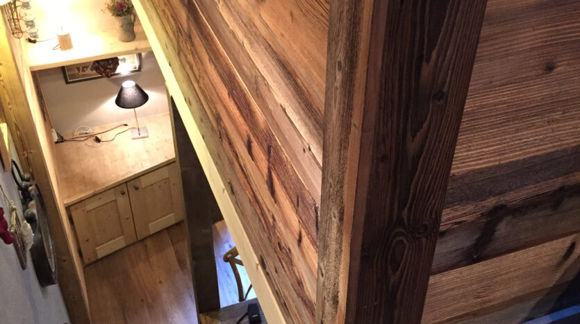 2 bedroom apartment in Chamonix town centre to rent for the winter season